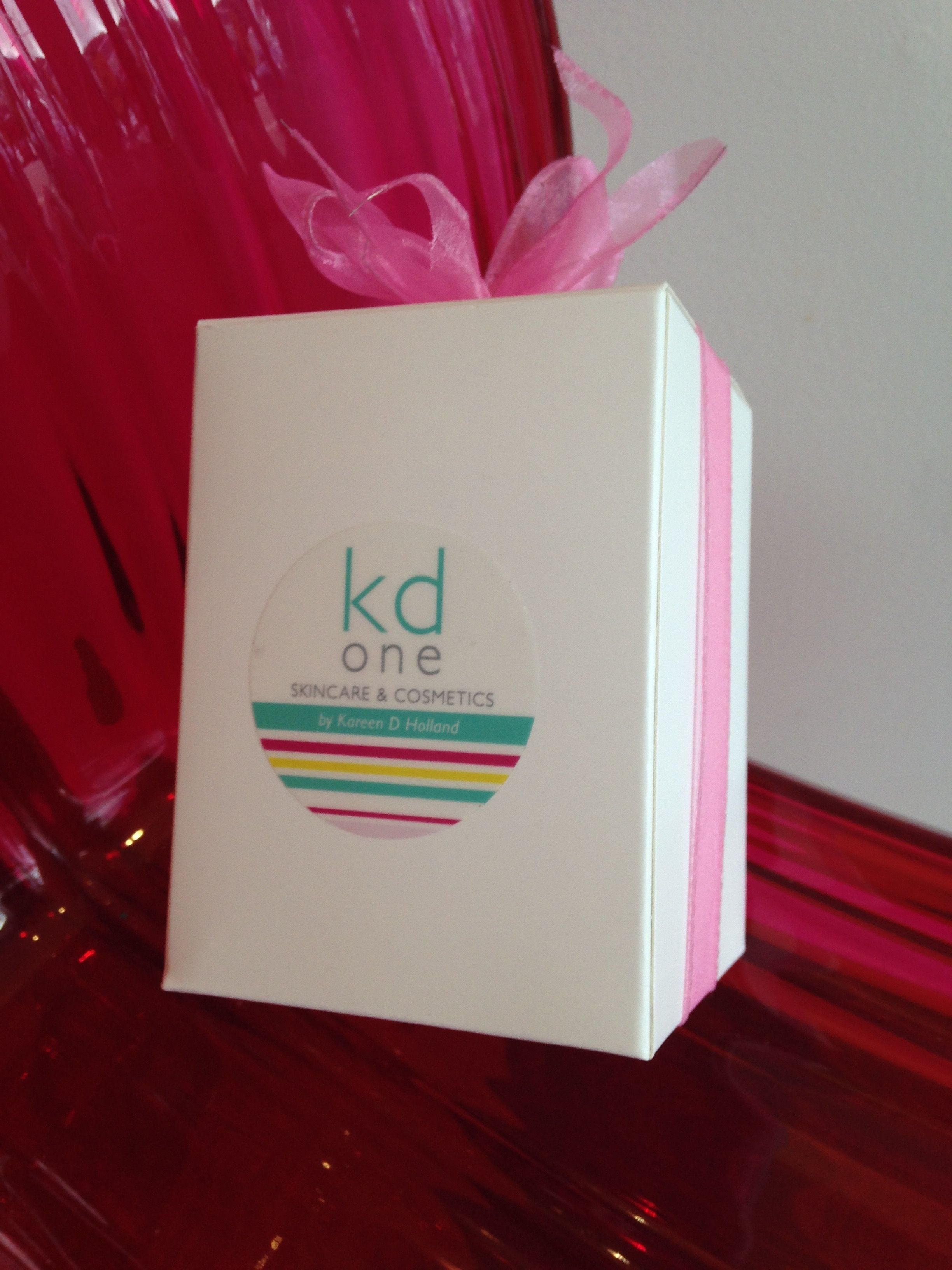 Gift Boxed Candle Rose & Sandlewood